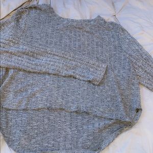 long sleeve cropped t shirt